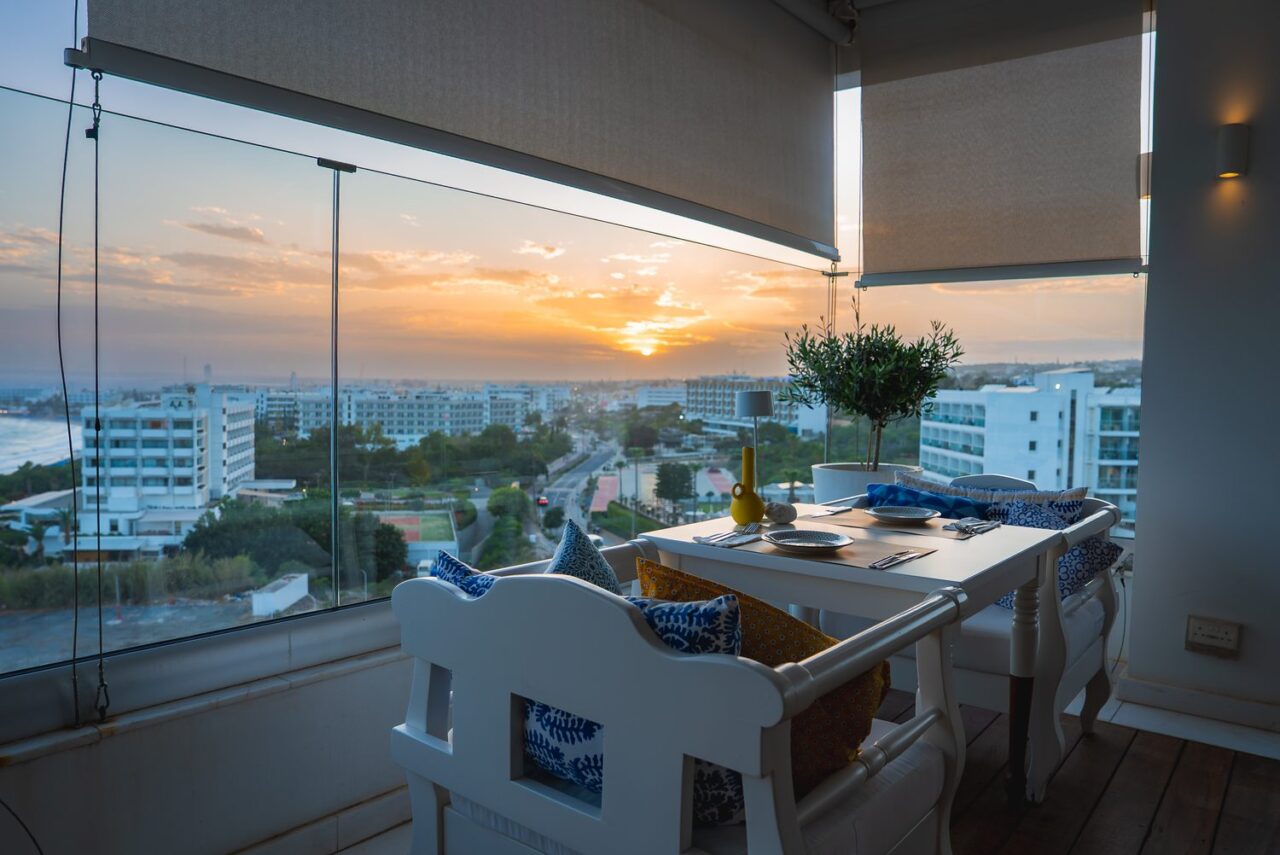 Appartement au dernier étage : rénover pour ne plus surchauffer l’été